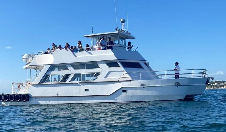 Alquiler barco, yate para cumpleaños, eventos, fiestas en Punta del Este. Popey Looking for a different experience for your company or clients? Rent this yacht for large groups. Parties and fun are accepted and mandatory!